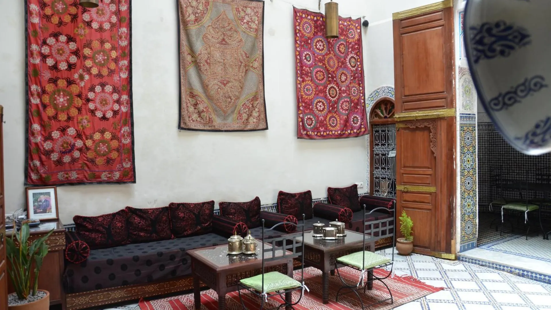 Riad Dezayn Fes Morocco