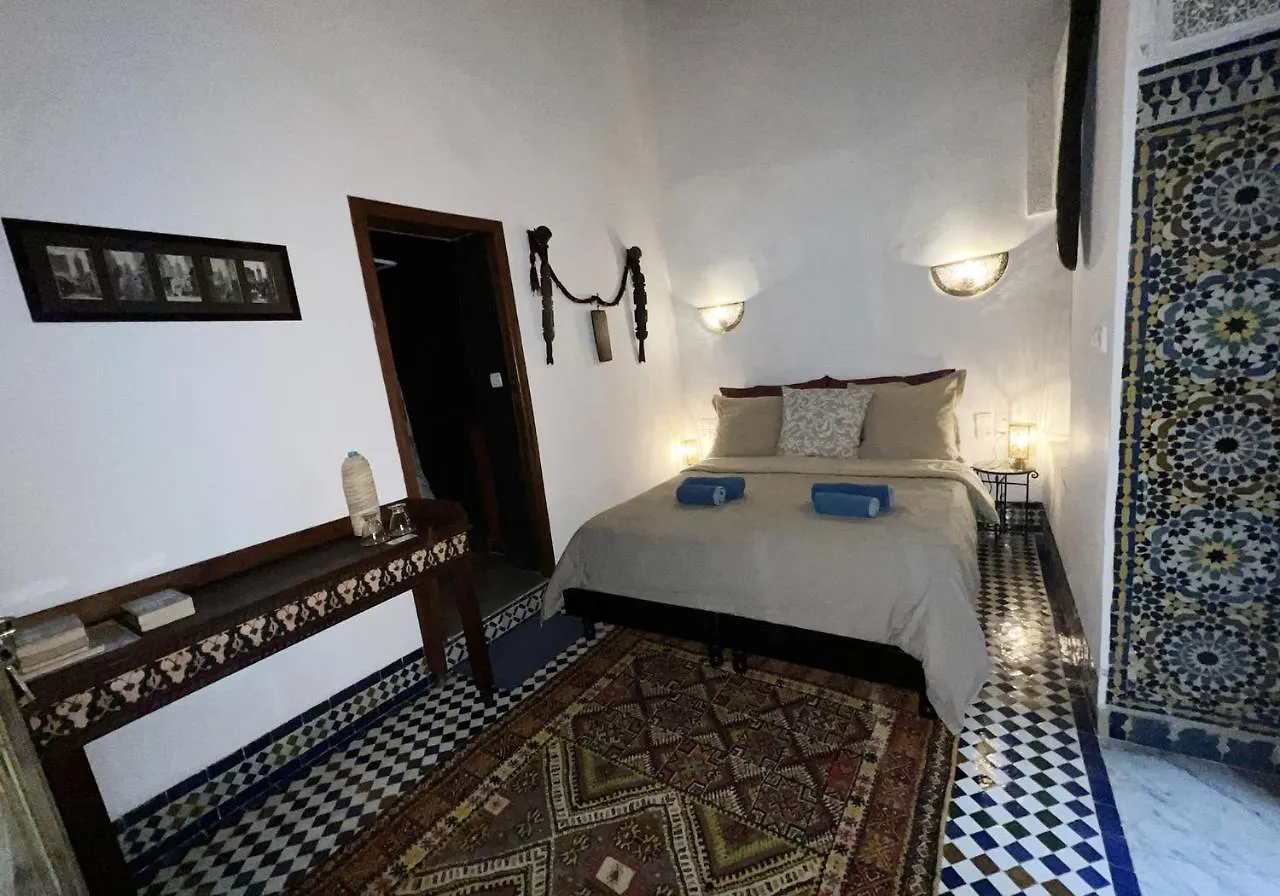 ***  Riad Dezayn Fes Morocco